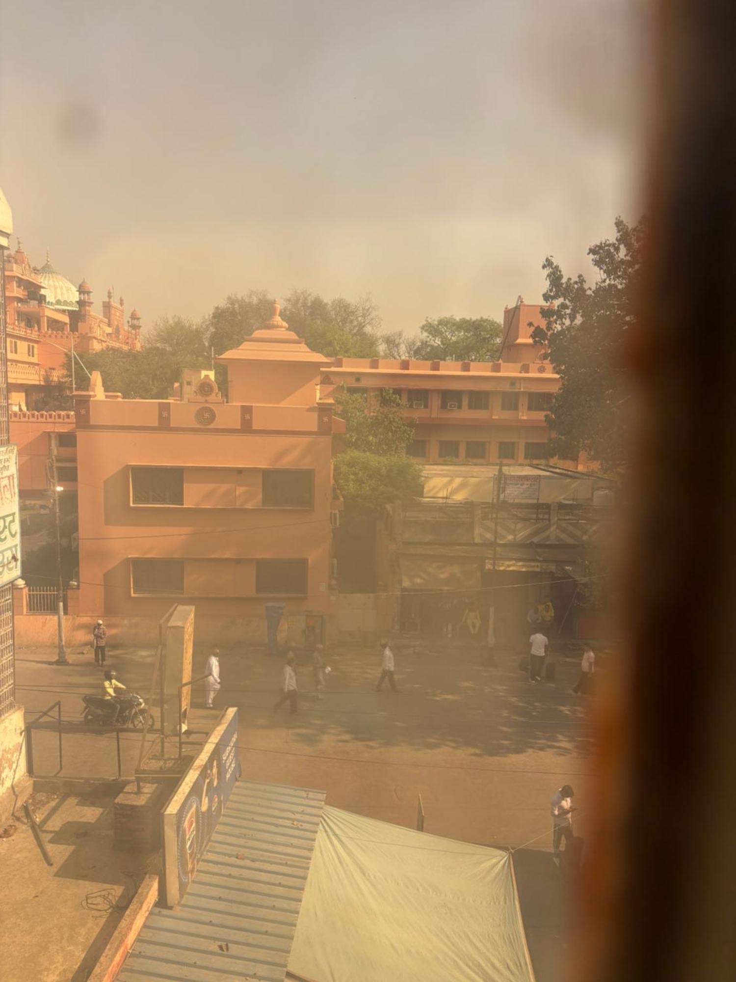 Sgh Guest House Mathura Zewnętrze zdjęcie